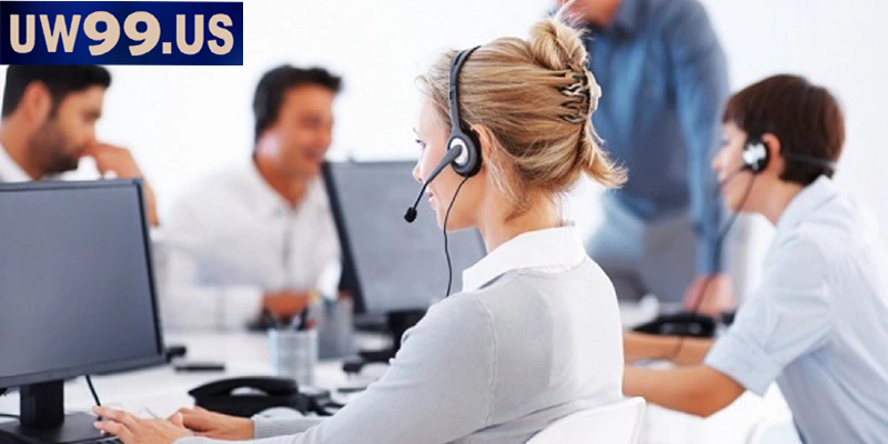 Chăm sóc khách hàng tận tâm chu đáo hỗ trợ 24/7